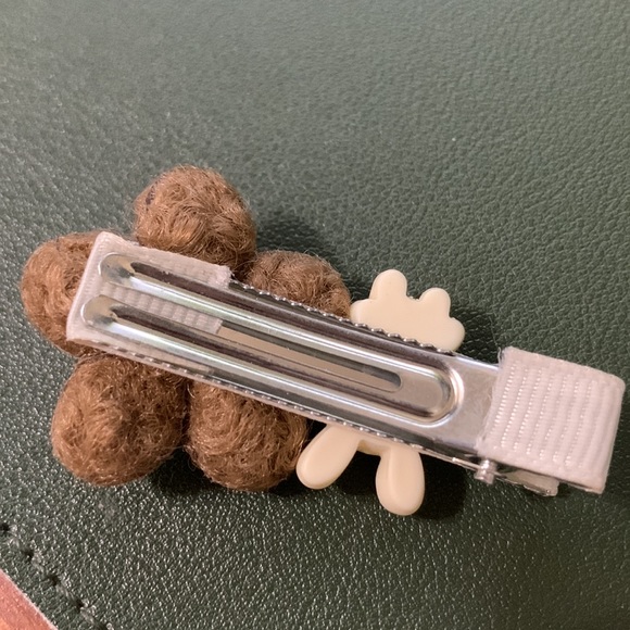 Handmade 3D cute flower bunny hair clip - Picture 2 of 2